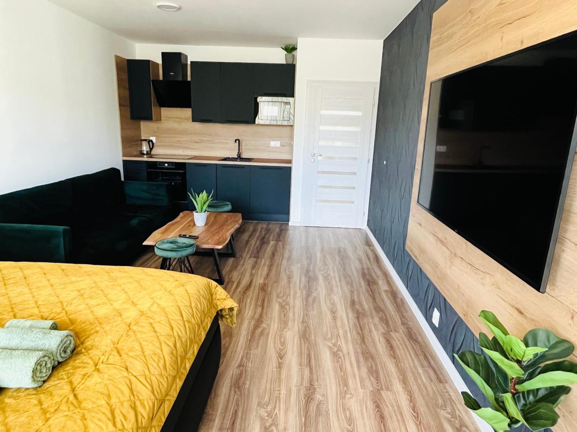 Apartman Urbanpark Trenčín Exteriör bild